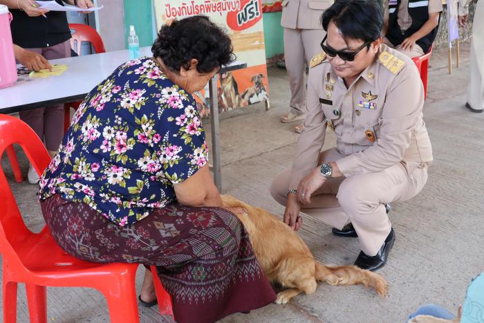 โครงการสัตว์ปลอดโรค คนปลอดภัยจากโรคพิษสุนัขบ้า  ณ ชุมชนหนองหญ้ารังกา   หมู่ที่ 7