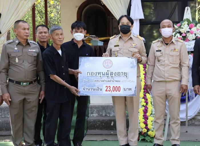พิธีฌาปนกิจศพ คุณแม่จันทา พลสวัสดิ์