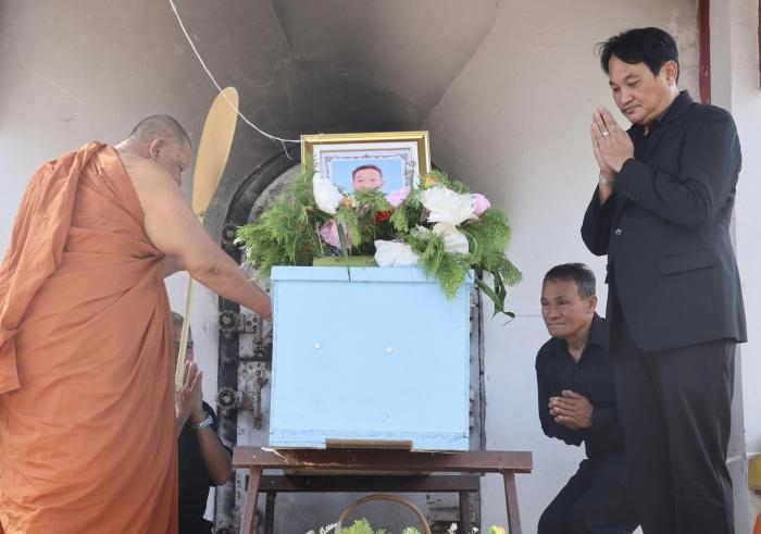 พิธีฌาปนกิจศพ คุณพ่อสุนทร วงษ์วาล