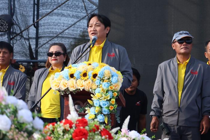 การประกวดขบวนแห่กระทงสวยงามและขบวนแห่นางนพมาศ ในงานประเพณีลอยกระทง เทศบาลตำบลลำน้ำพอง ประจำปี พ.ศ. ๒๕๖๗