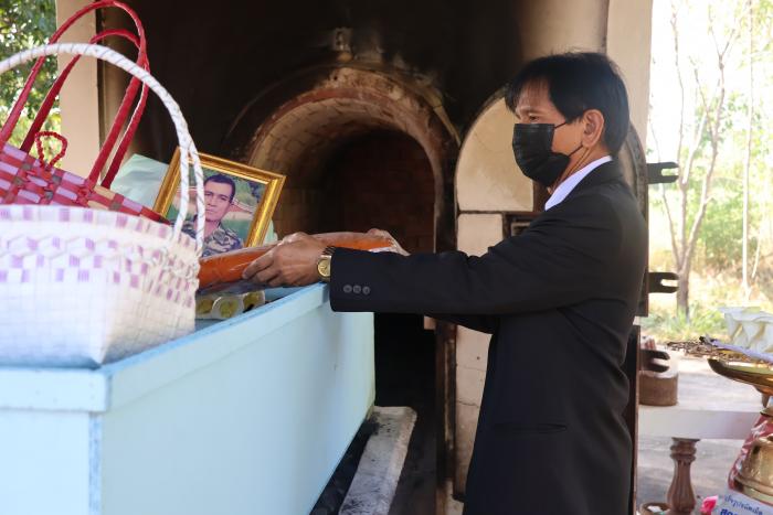 พิธีฌาปนกิจศพ คุณพ่อสมบูรณ์ เหล่าเจริญ 