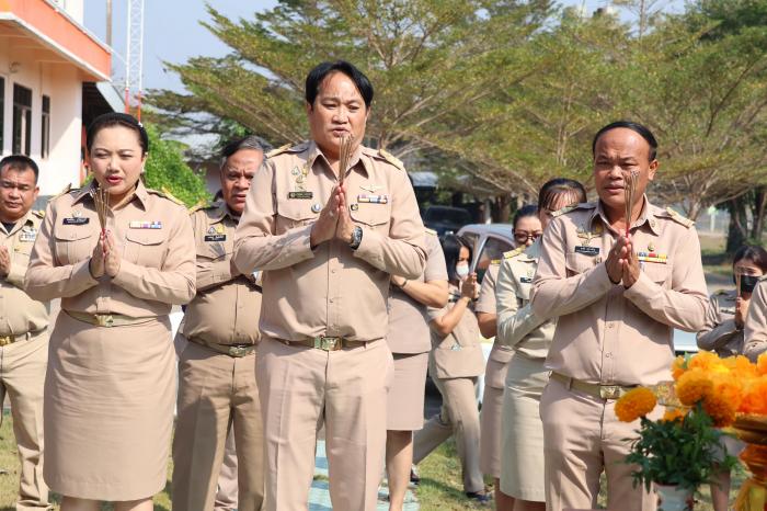 ยินดีต้อนรับ นางสาวทิพย์ธิดา ทวิสุวรรณ์ ในโอกาสเข้ารับตำแหน่งใหม่ ตำแหน่ง รองนายกเทศมนตรีตำบลลำน้ำพอง