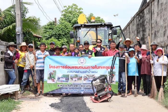 โครงการออกซ่อมถนนภายในชุมชน ในชุมชนกุดน้ำใส,ชุมชนคำมืดใต้ และชุมชนคำมืดเหนือ 