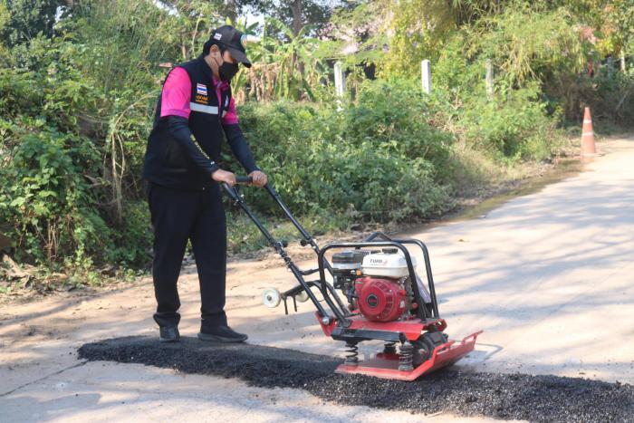 โครงการซ่อมแซมถนนภายในชุมชน บ้านกุดน้ำใส หมู่ที่ 10 
