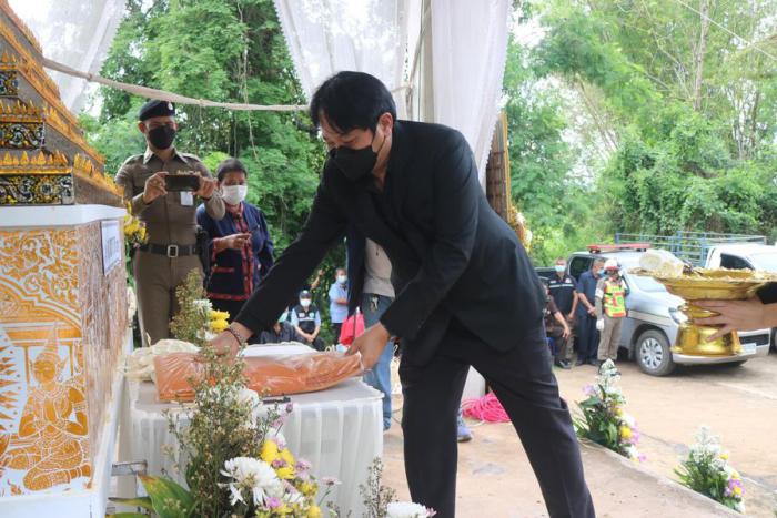 พิธีฌาปนกิจศพ คุณพ่อเนตร ชื่นตา