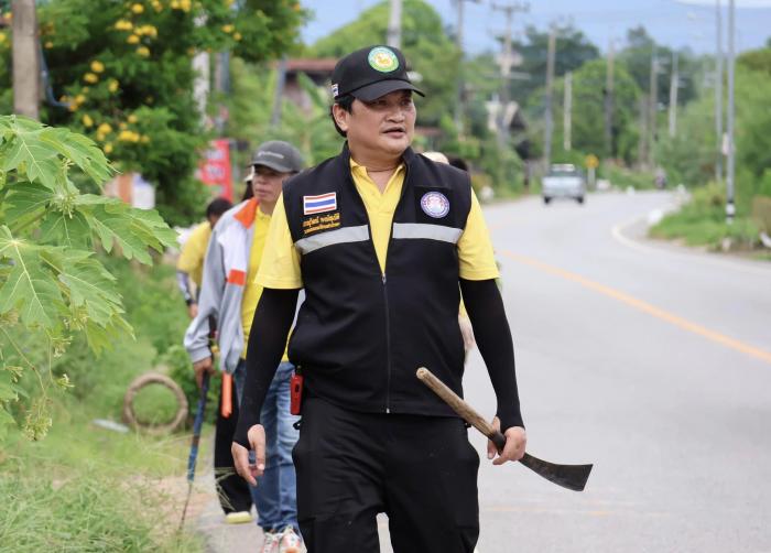 โครงการพัฒนาระบบสุขาภิบาลในโรงเรียนและชุมชน เพื่อถวายเป็นพระราชกุศลในวโรกาสมหามงคลเฉลิมพระชนมพรรษาแด่พระบาทสมเด็จพระปรเมนทรรามาธิบดีศรีสินทรมหาวชิราลงกรณ พระวชิรเกล้าเจ้าอยู่หัว ณ ชุมชนห้วยเสือเต้นหมู่ที่ ๓ 