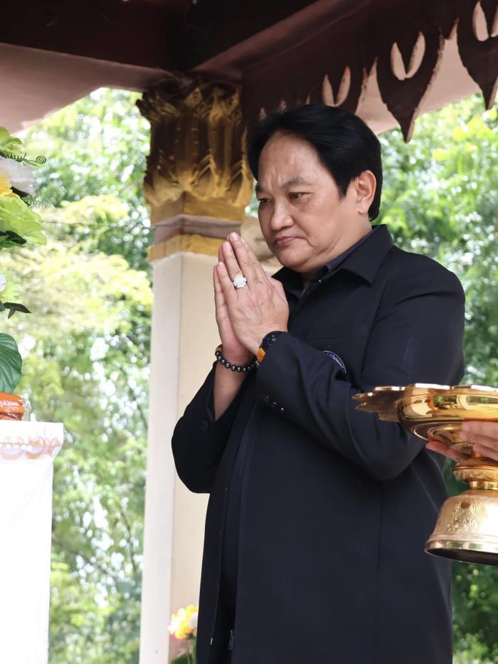 พิธีฌาปนกิจศพ นายอลงกรณ์ เพรชเกษม 